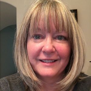 Meet your Posher, Claire